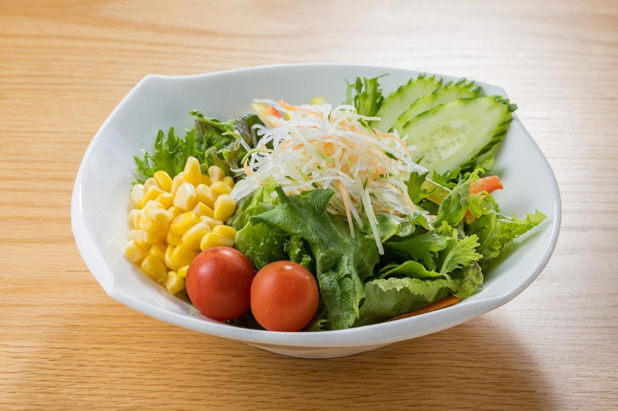 호텔 아소시아 시즈오카 외부 사진 A salad